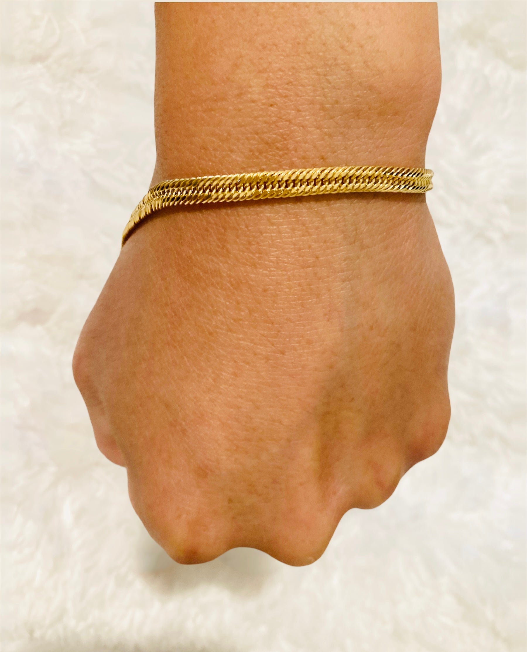 18K MCut Bracelet Triple Lock Size 7.5